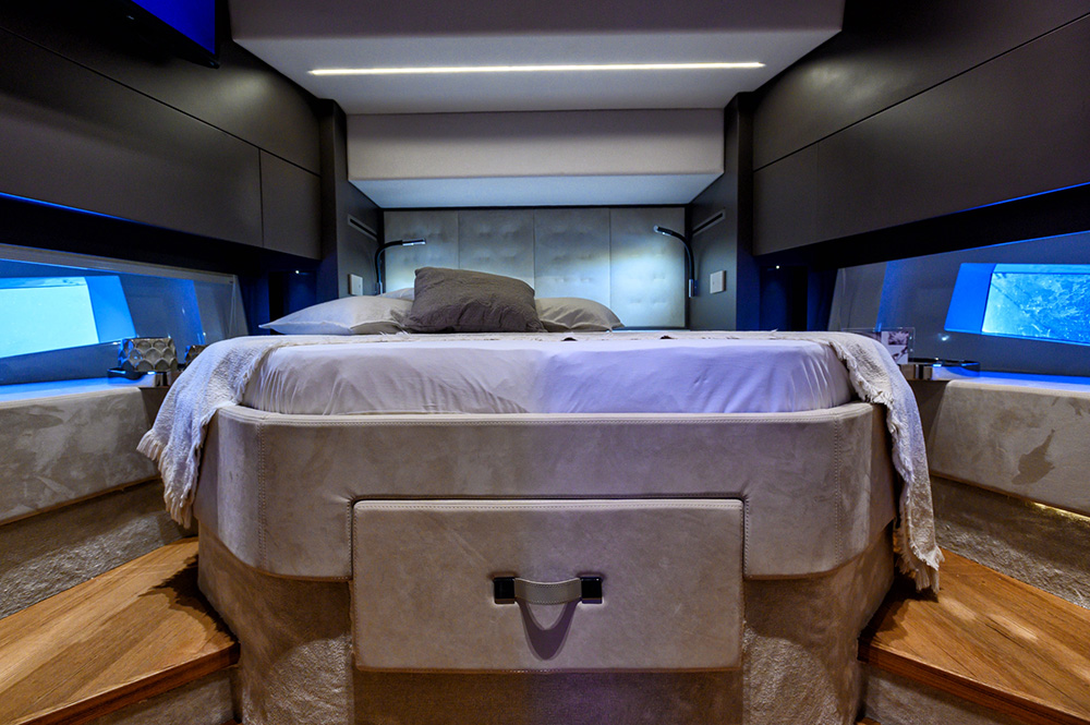 foto: 6 Sacs Rebel 55