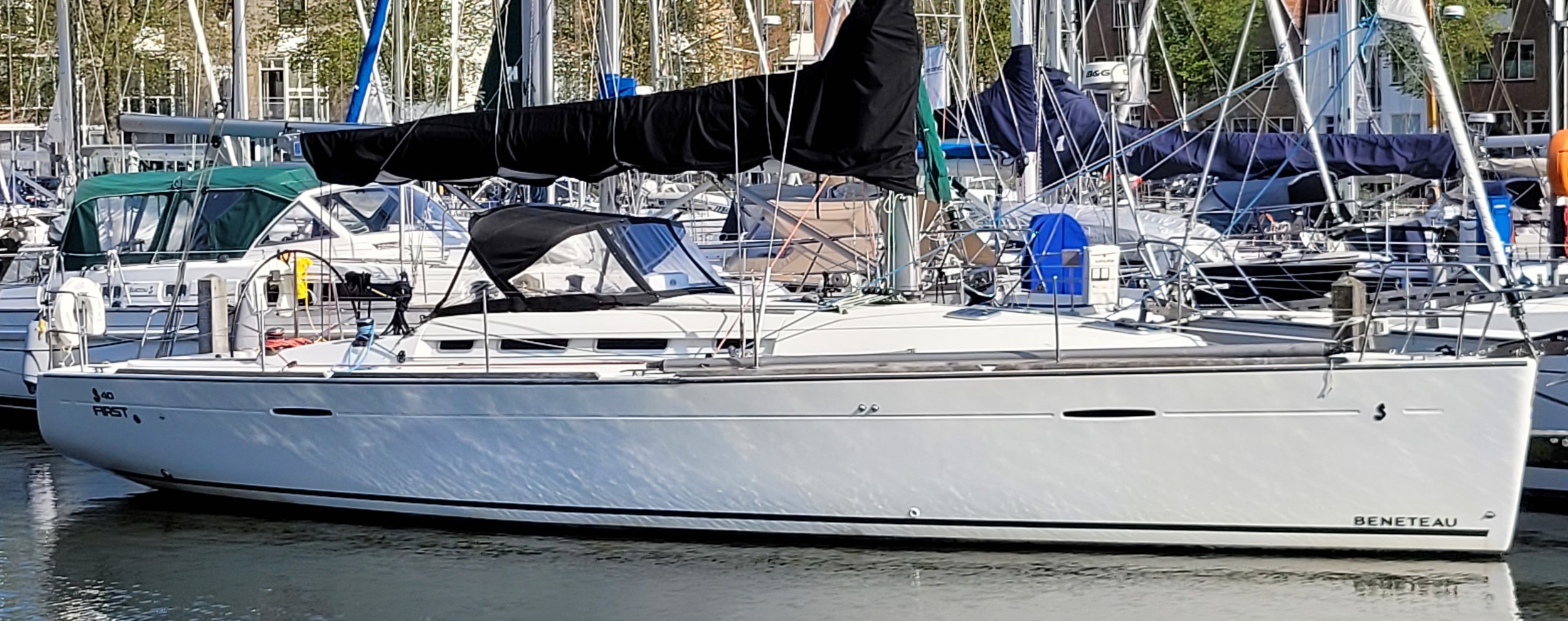 foto: 5 Beneteau First 40