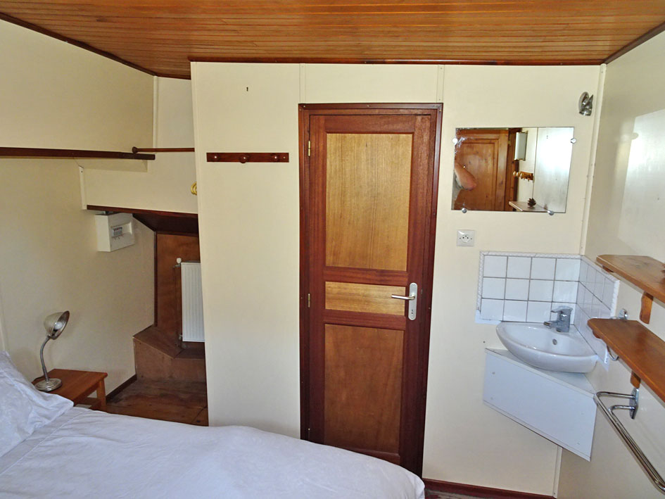 foto: 9 Katwijker 26.13 Varend Woonschip met CBB