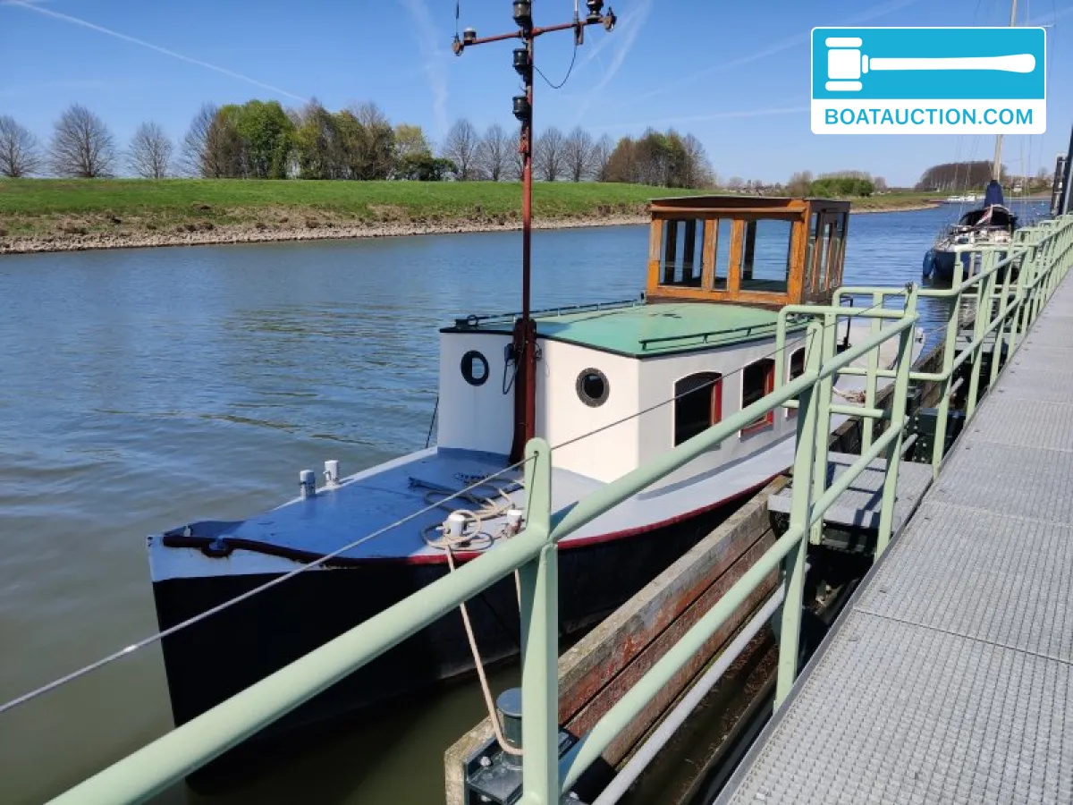 foto: 6 Tugboat Amsterdammer