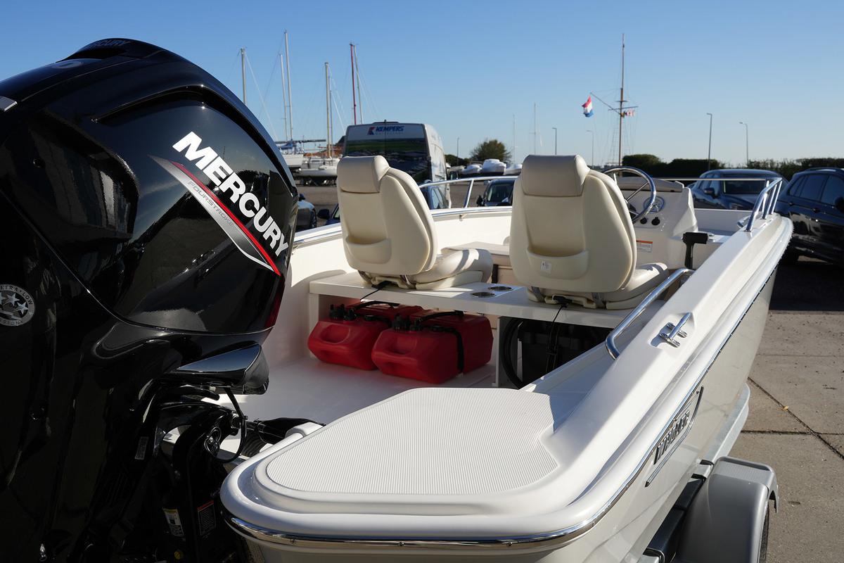 foto: 6 Boston Whaler 160 Super Sport