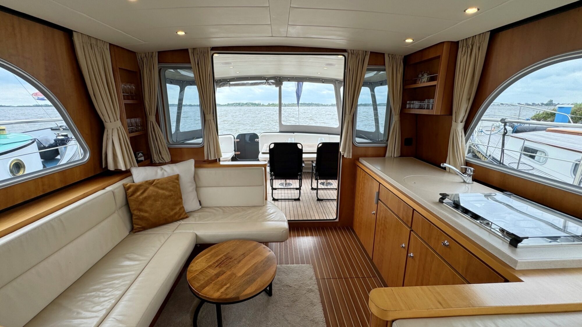 foto: 4 Linssen Linssen 40.9 Sedan Variodeck