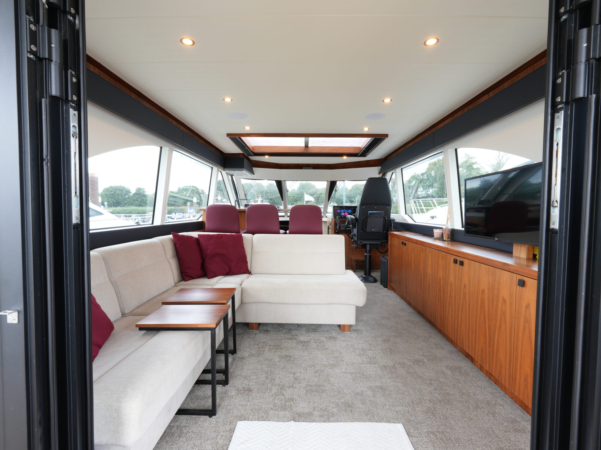 foto: 13 Van den Hoven Van den Hoven Executive 15.00 MK II
