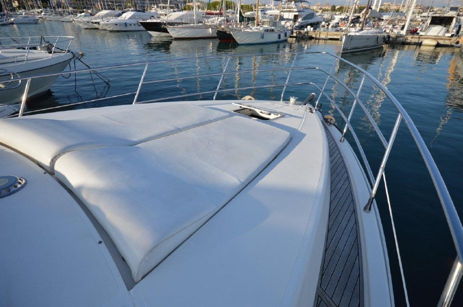 foto: 5 Azimut 52