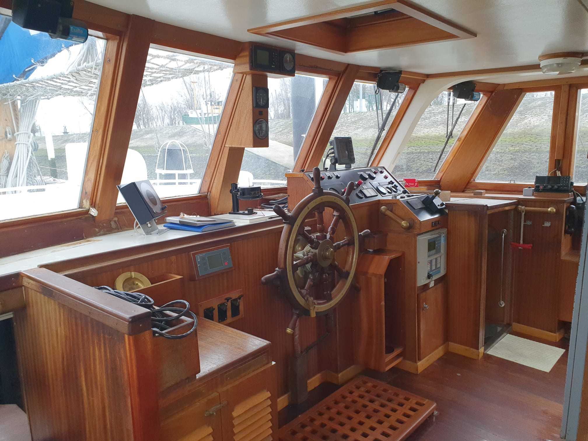 foto: 5 Bermuda Ketch 28.15