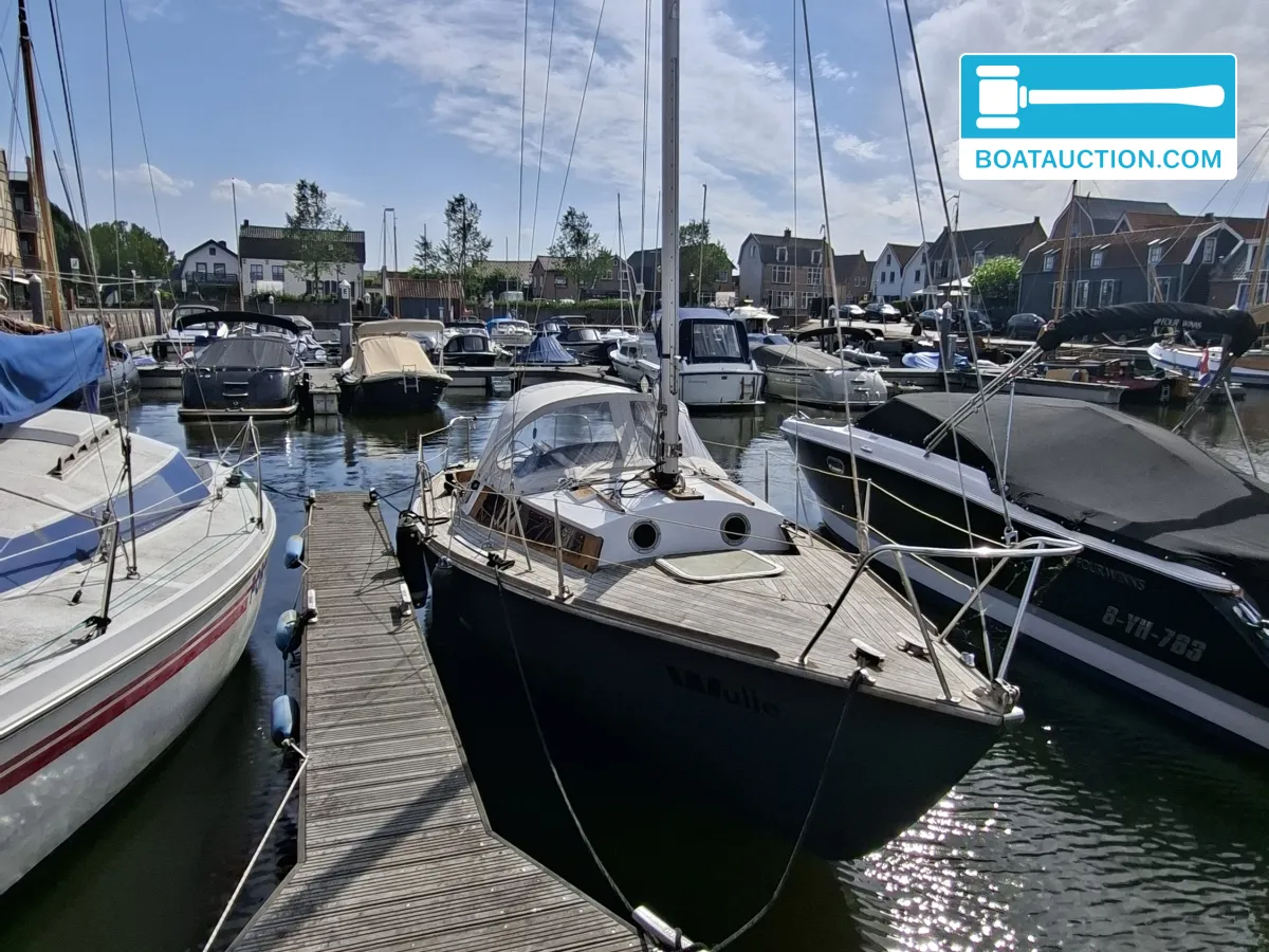 foto: 8 Waarschip 725