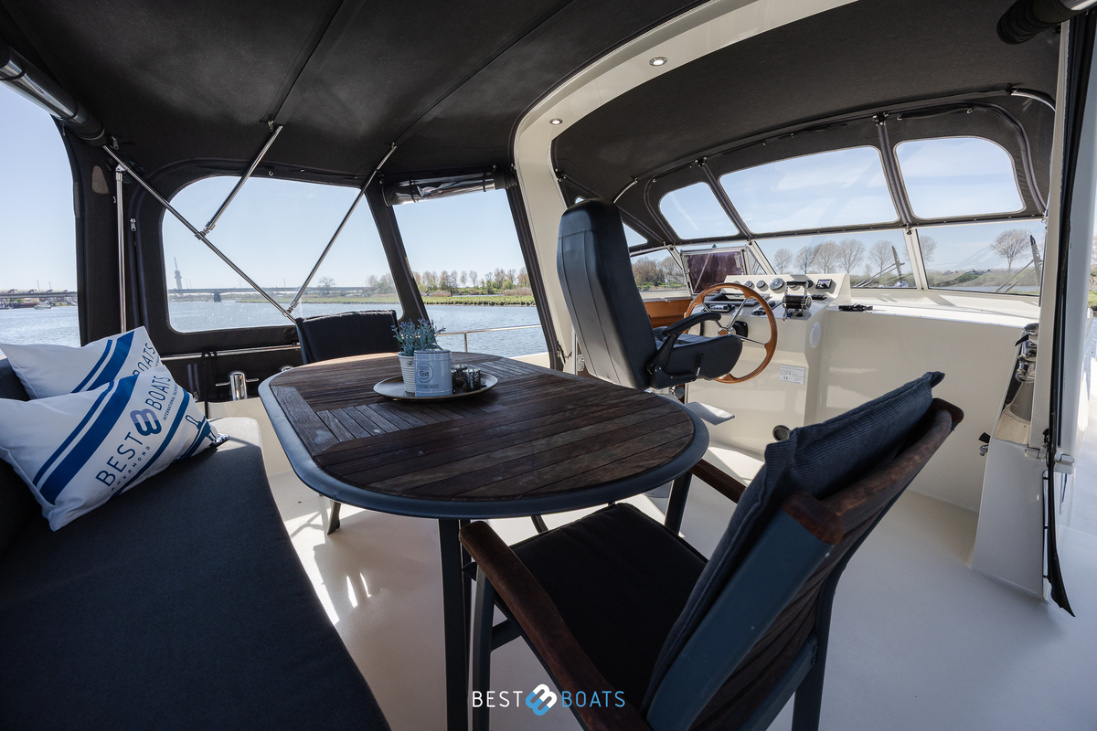 foto: 6 Van Vossen Parade 12.75 AK 