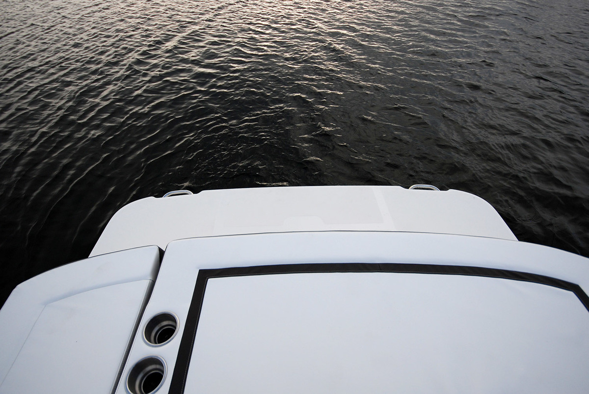 foto: 5 Sea Ray Sun Sport 250