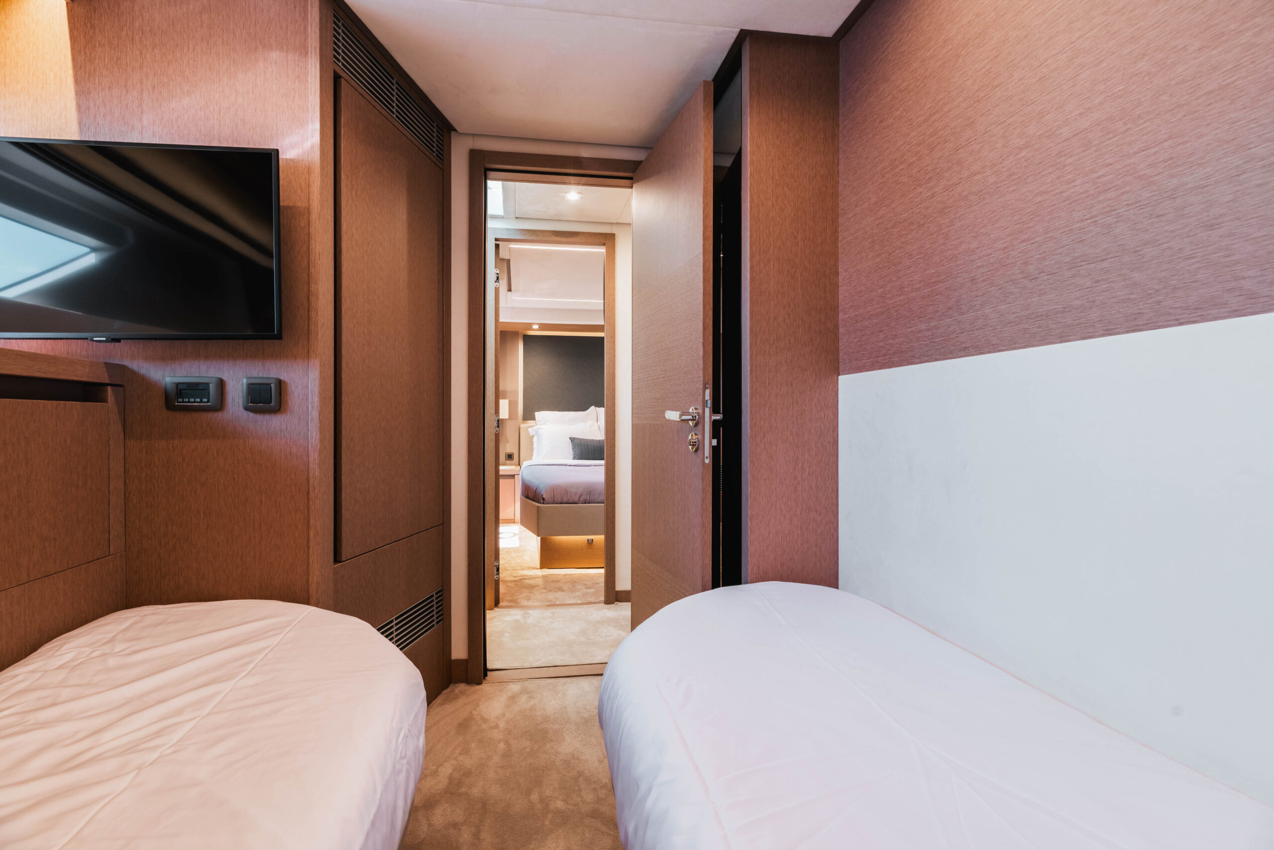 foto: 15 Prestige 690 flybridge