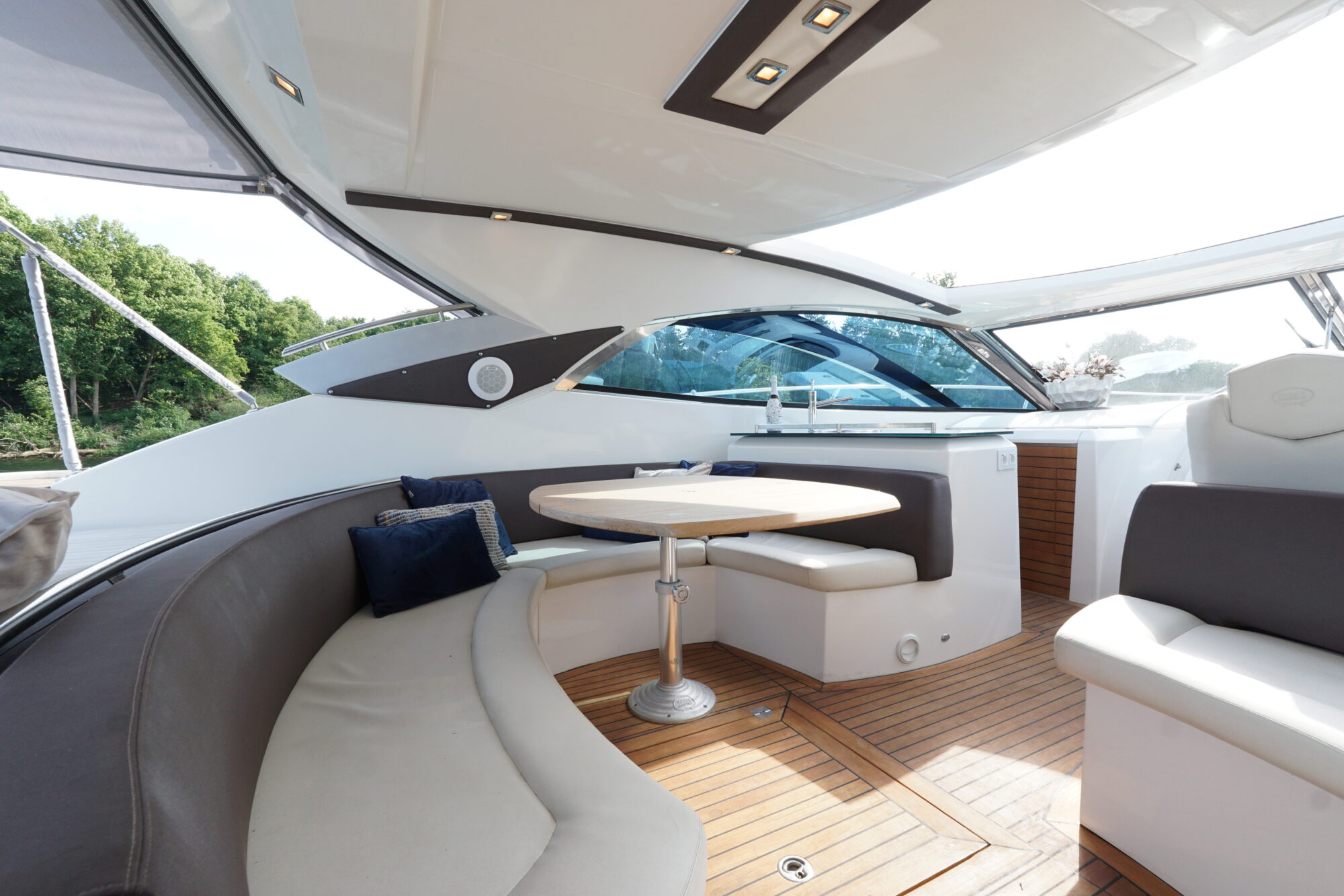 foto: 12 Sessa Sessa C52 HT