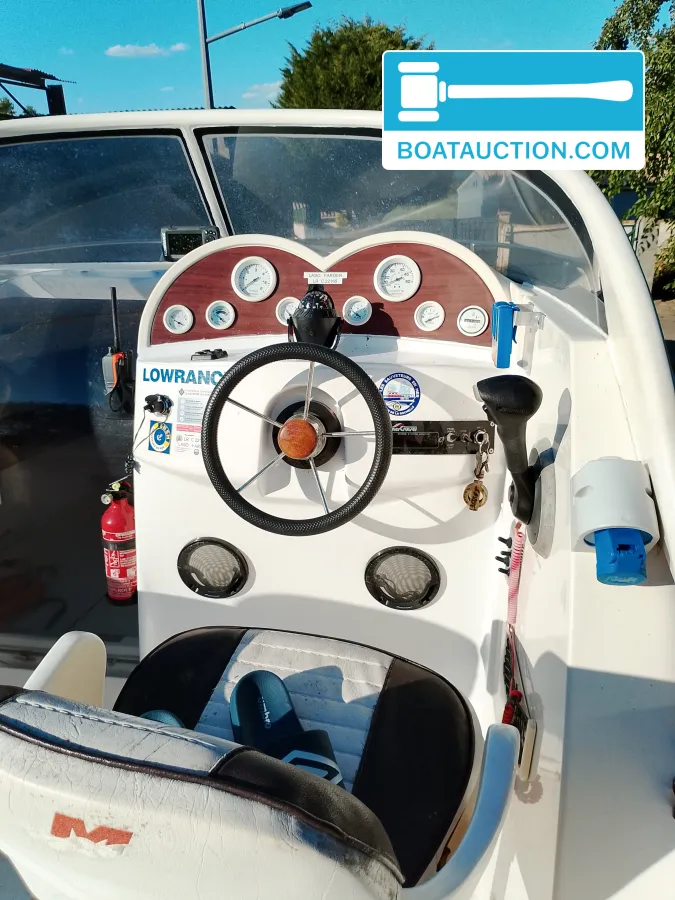 foto: 4 Quicksilver 650 Cruiser