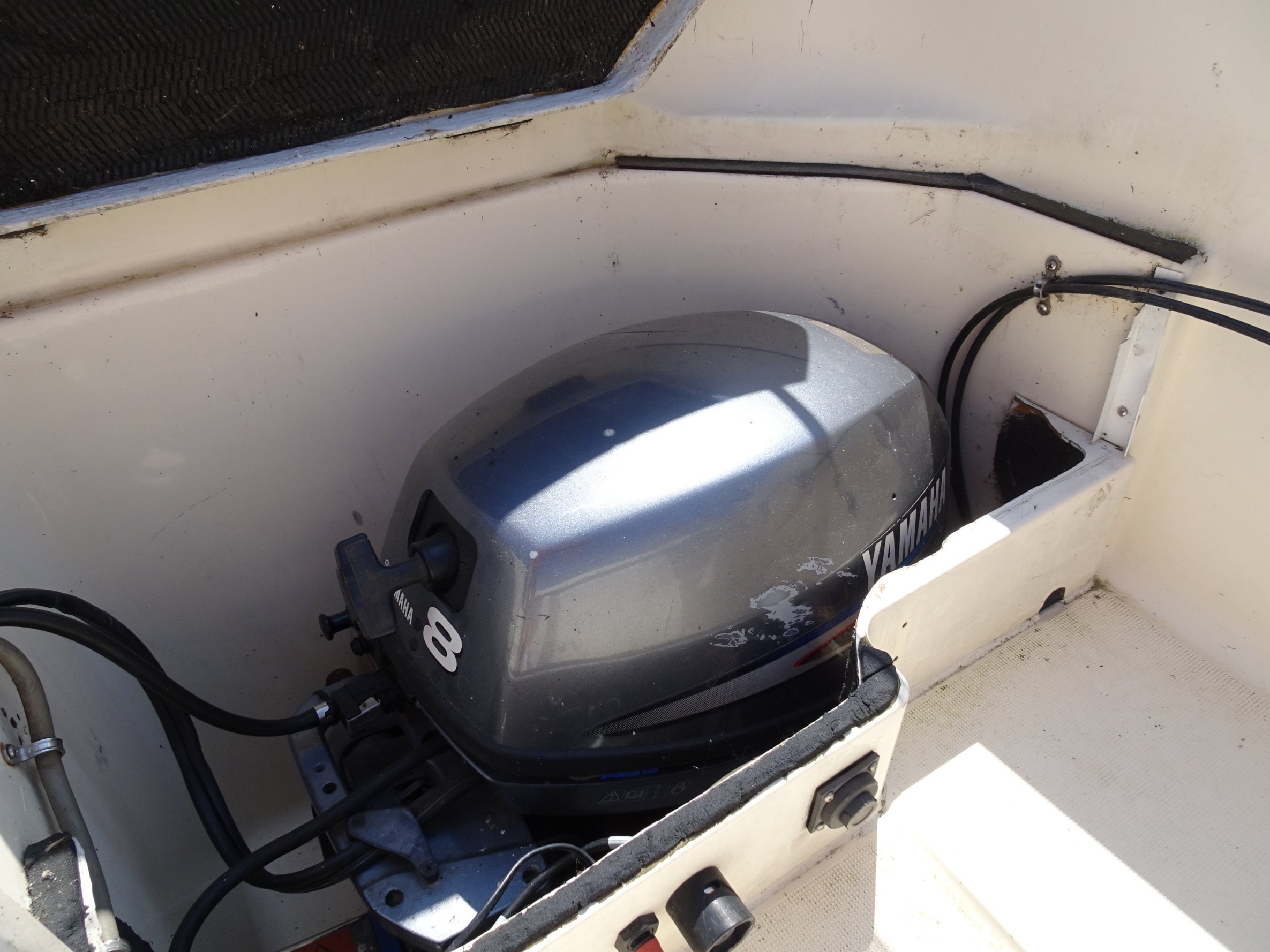 foto: 8 Jeanneau Tonic 23