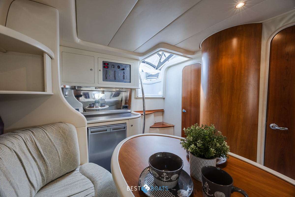 foto: 7 Sessa  Oyster 34