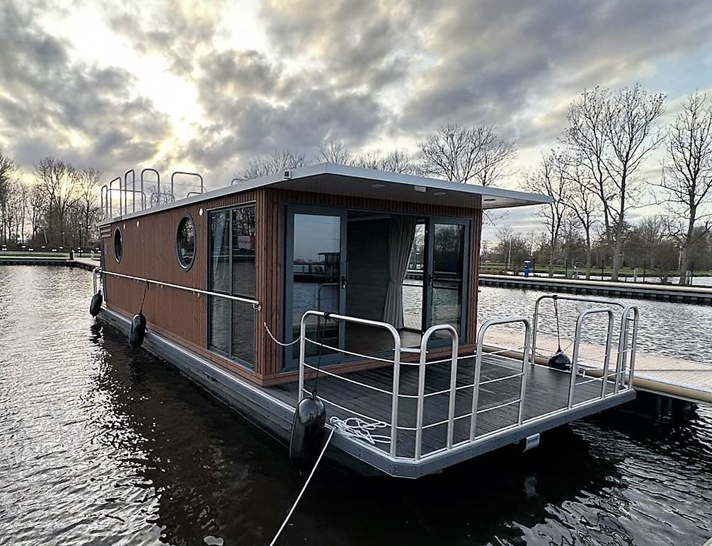 foto: 10 Nordic Season NS 40 Eco 36m2 Houseboat