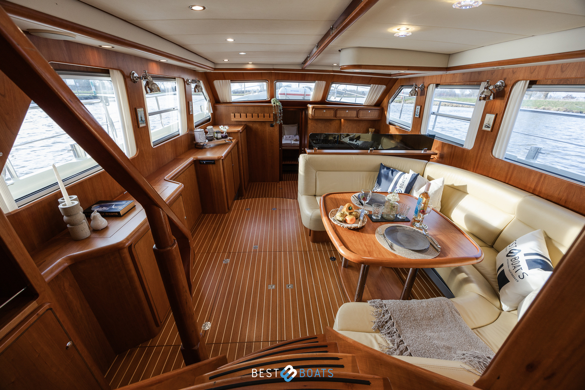 foto: 6 Linssen Grand Sturdy 500 Variotop MKII