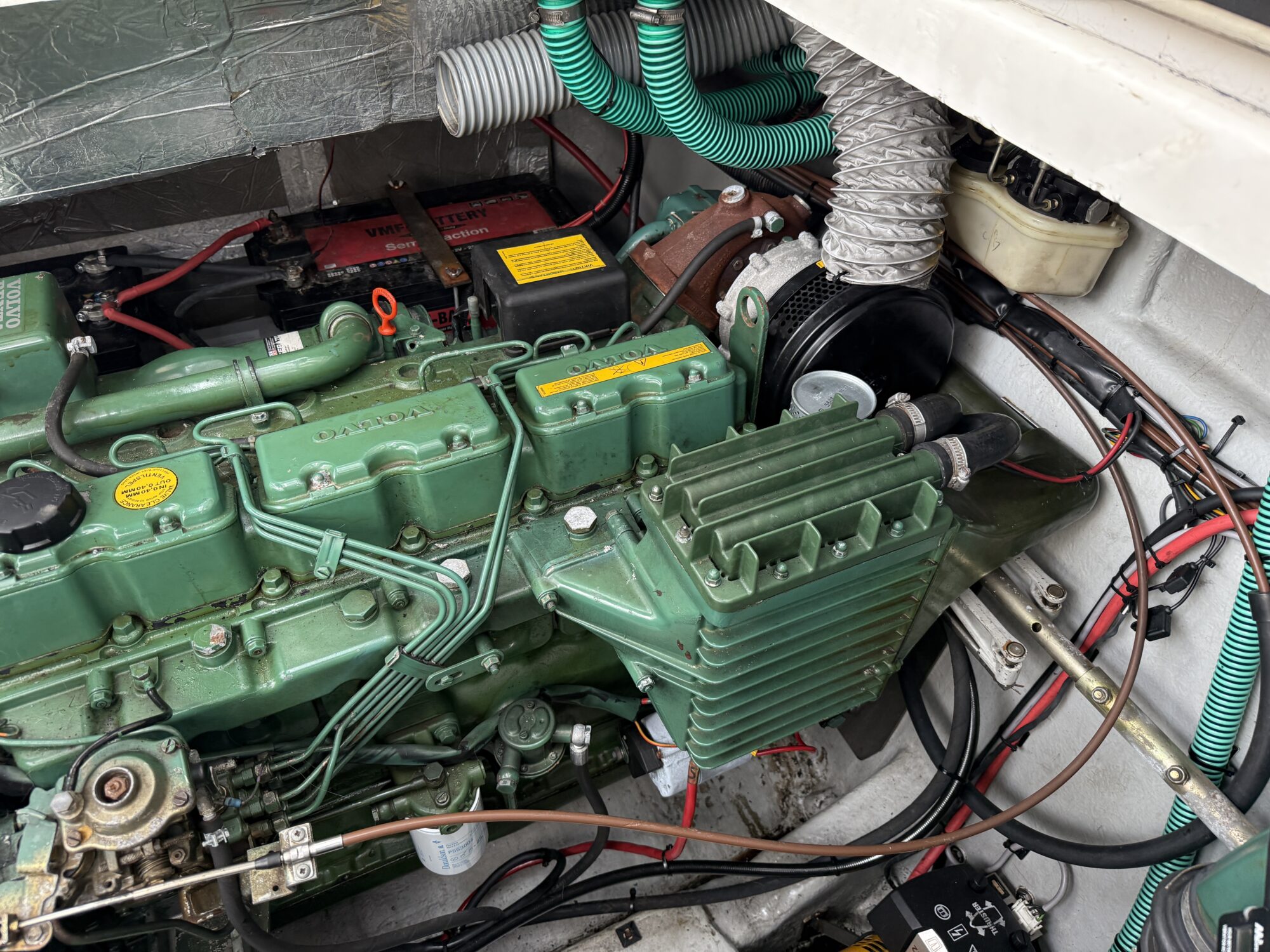 foto: 6 Sealine Sealine 328 Sport Bridge