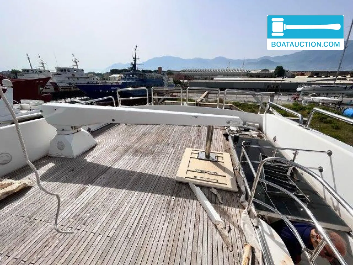 foto: 6 Horizon Elegance 92 Dynasty