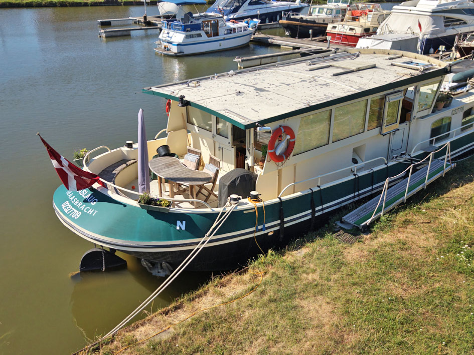 foto: 6 Luxe Motor 24.00, UBC Rijn