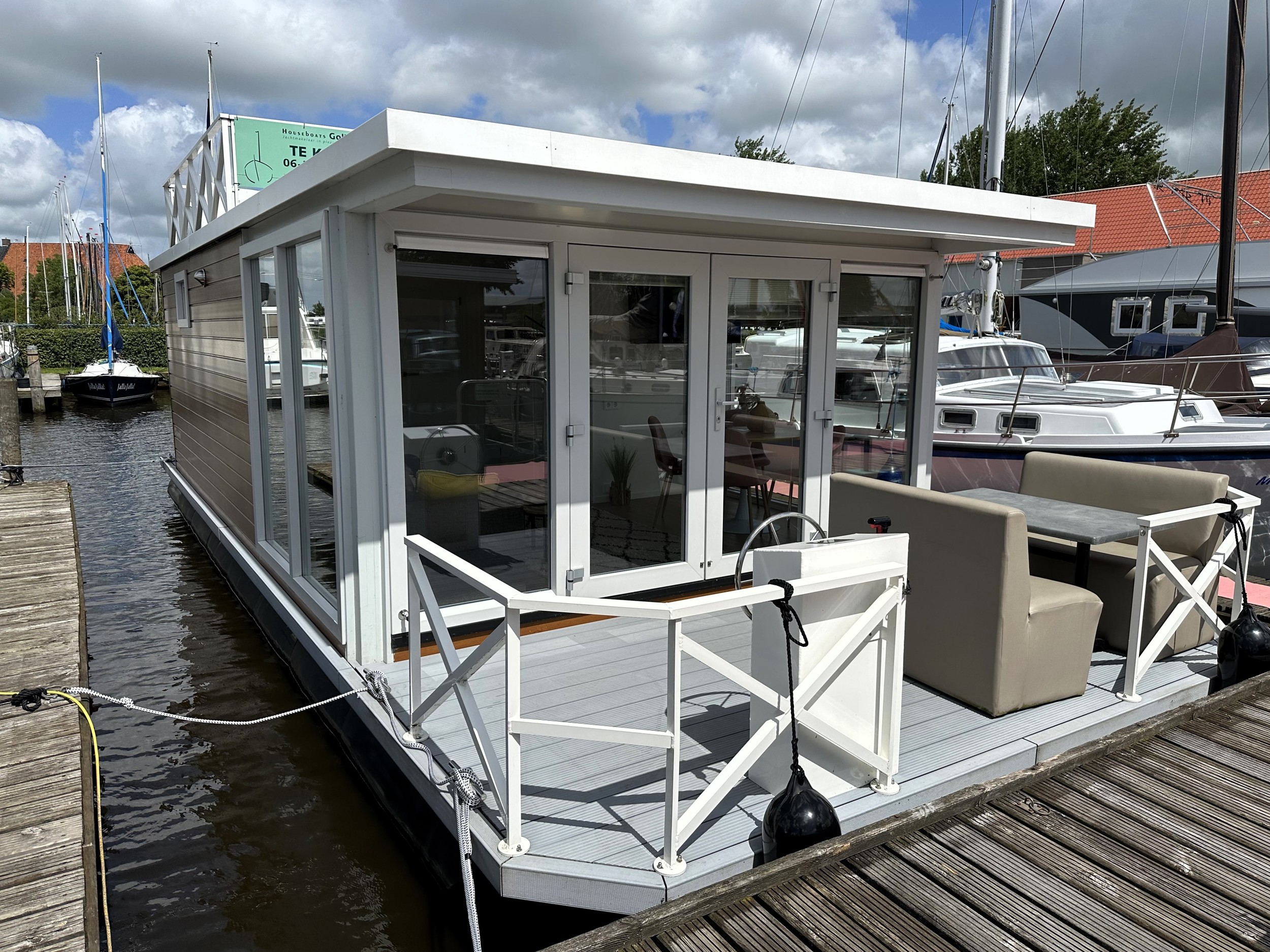 foto: 6 Havenlodge Melite Compleet Houseboat