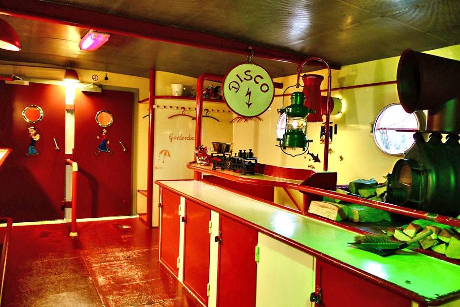 foto: 10 Dagpassagiersschip 200 pers