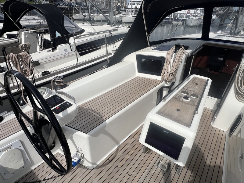 foto: 6 Dufour 360 GL