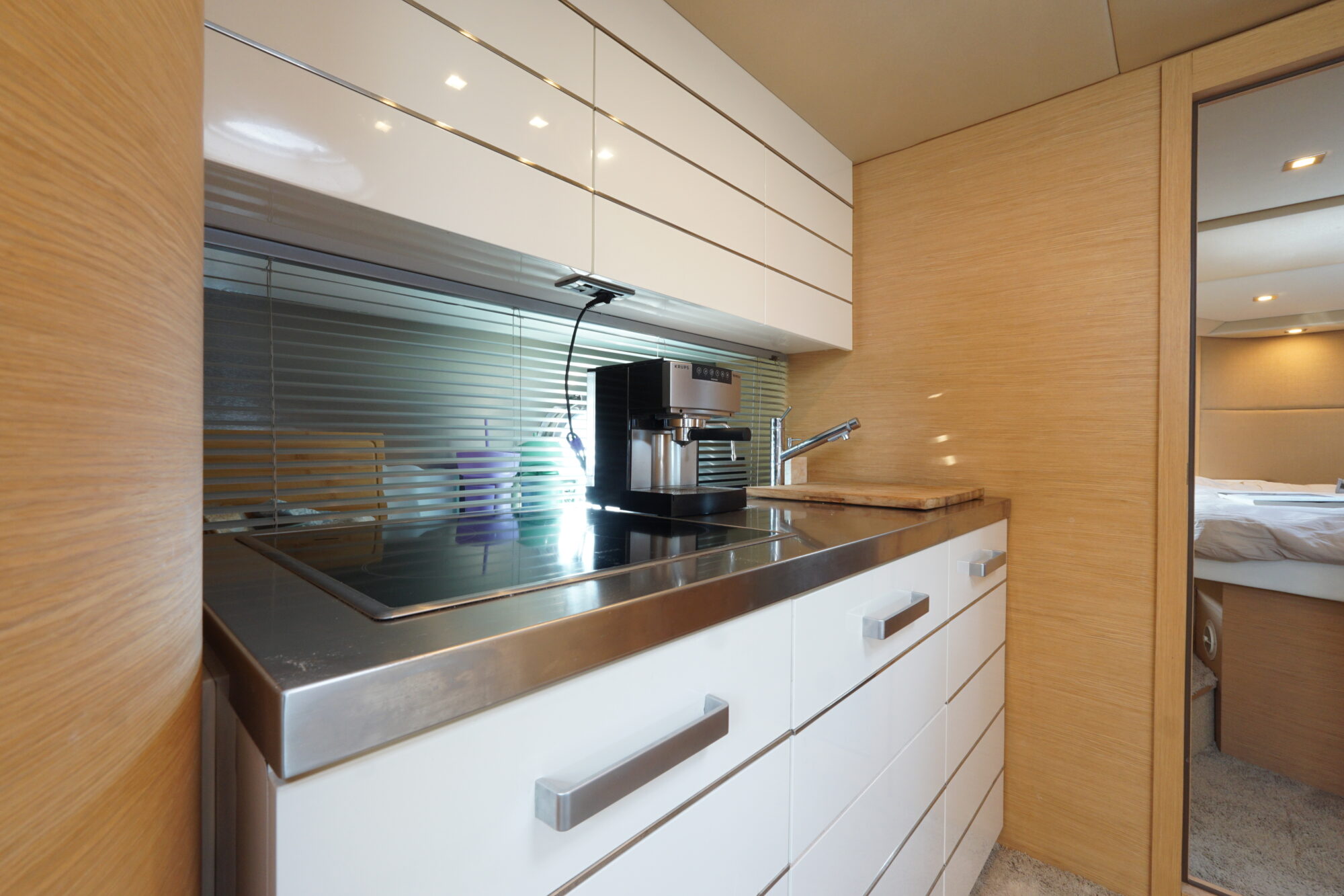 foto: 13 Sessa Sessa C52 HT