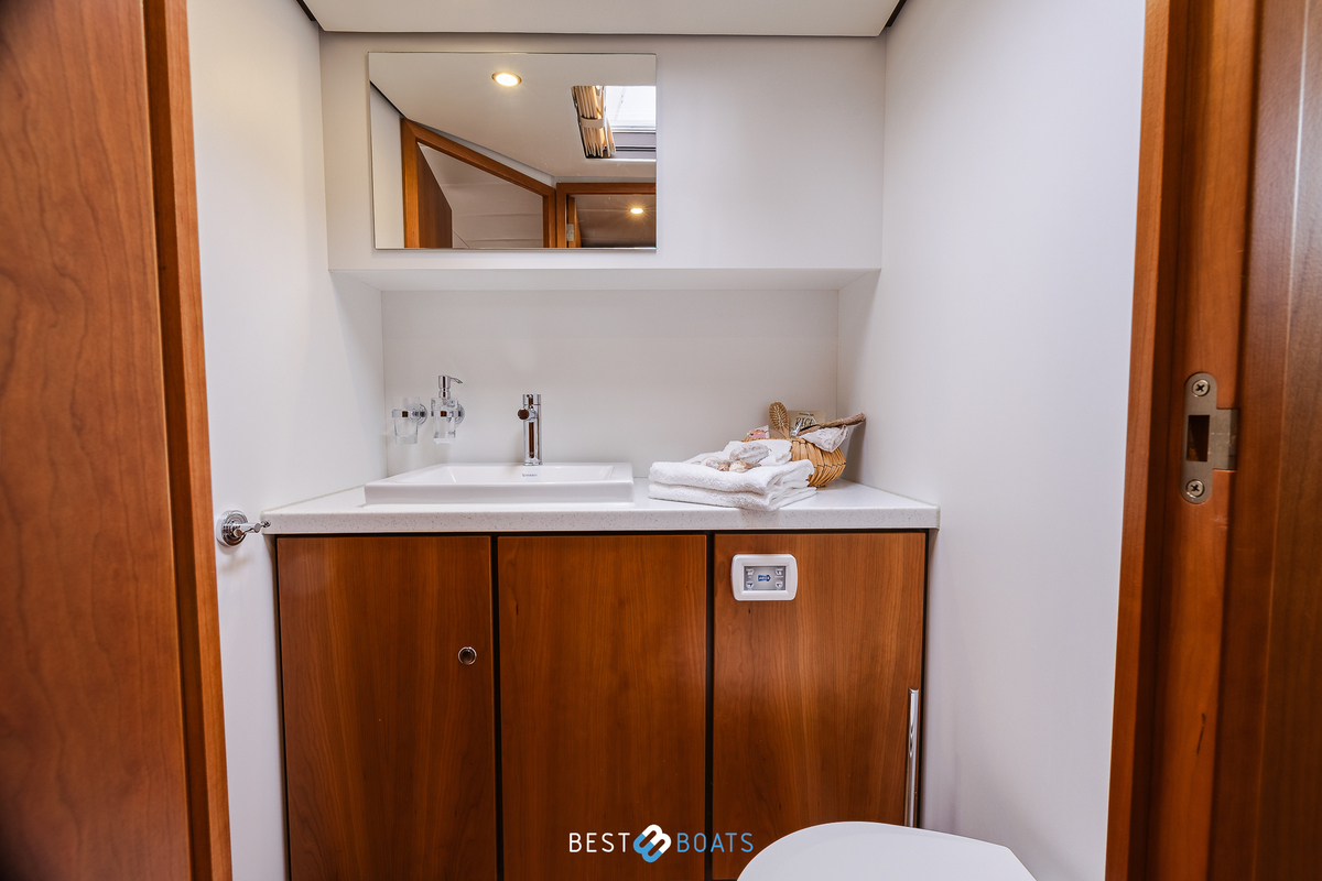foto: 6 Linssen Grand Sturdy 40.9 AC