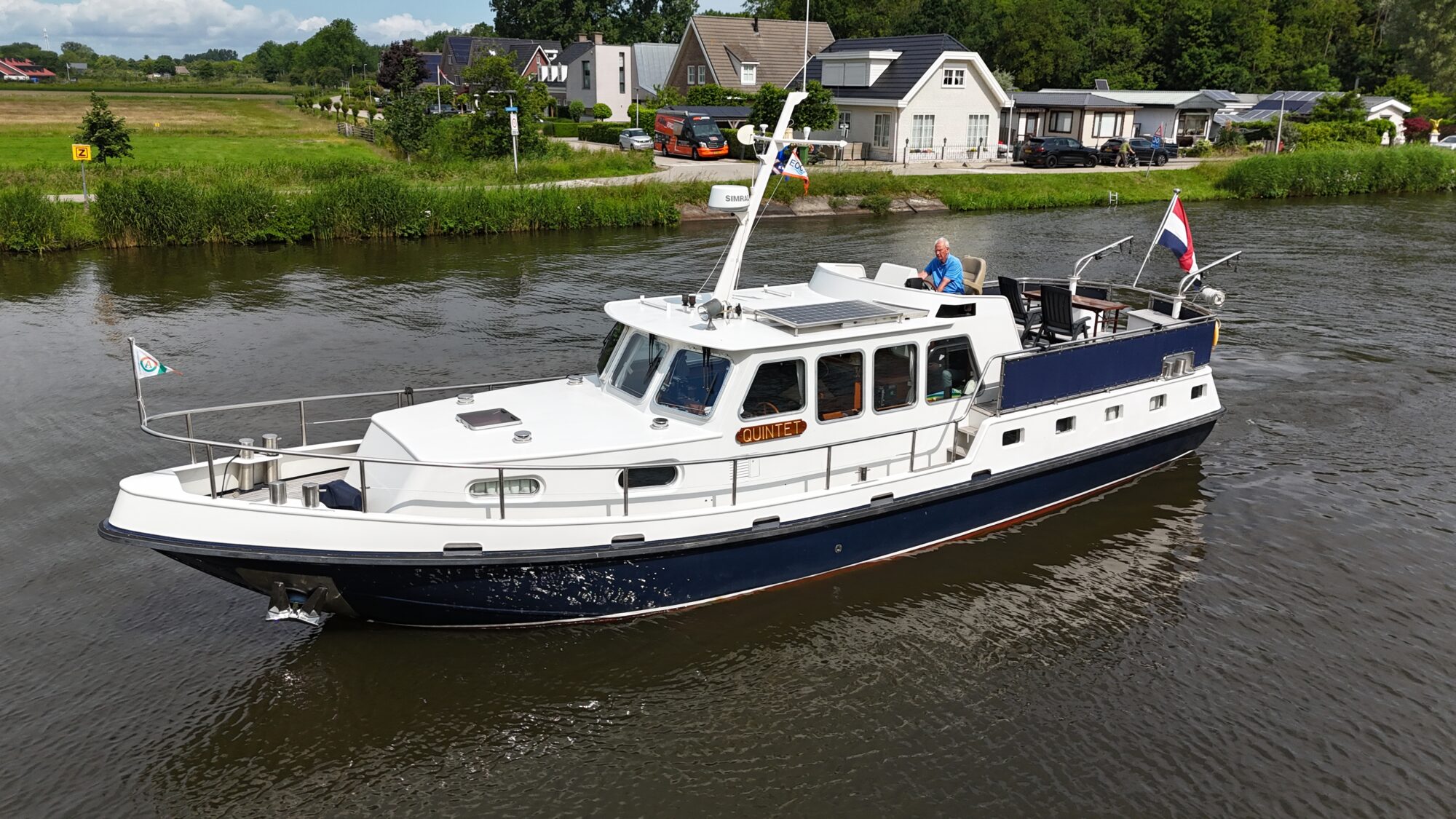 foto: 8 Damen Damen Pushy Cat 15.00 AK Cabrio