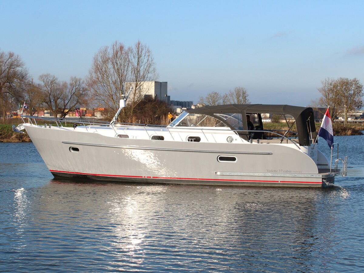 foto: 5 Vedette 37 cabin comfort line