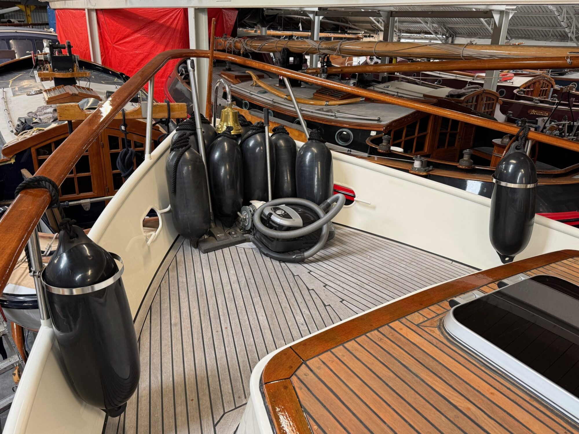 foto: 5 Molenmaker en Mantel Molenmaker & Mantel Kotter 11.60 OK