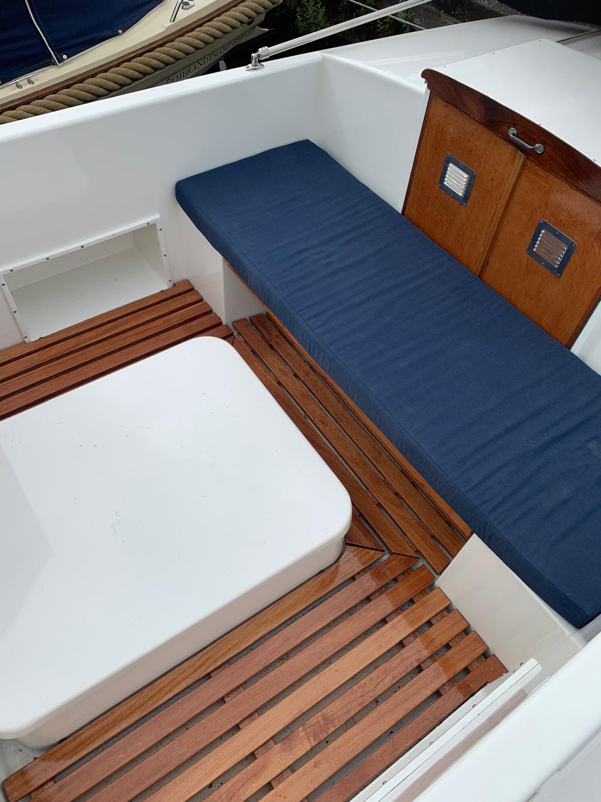 foto: 4 Spurt 25 Model ONJ Loodsboot