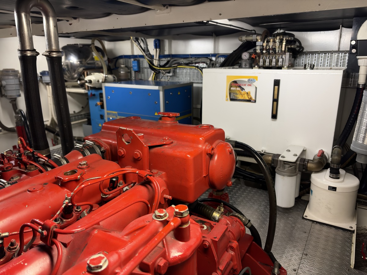 foto: 6 Anker Trawler 1700