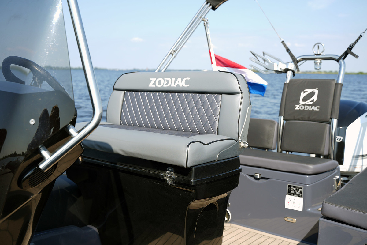 foto: 6 Zodiac N-ZO 680 