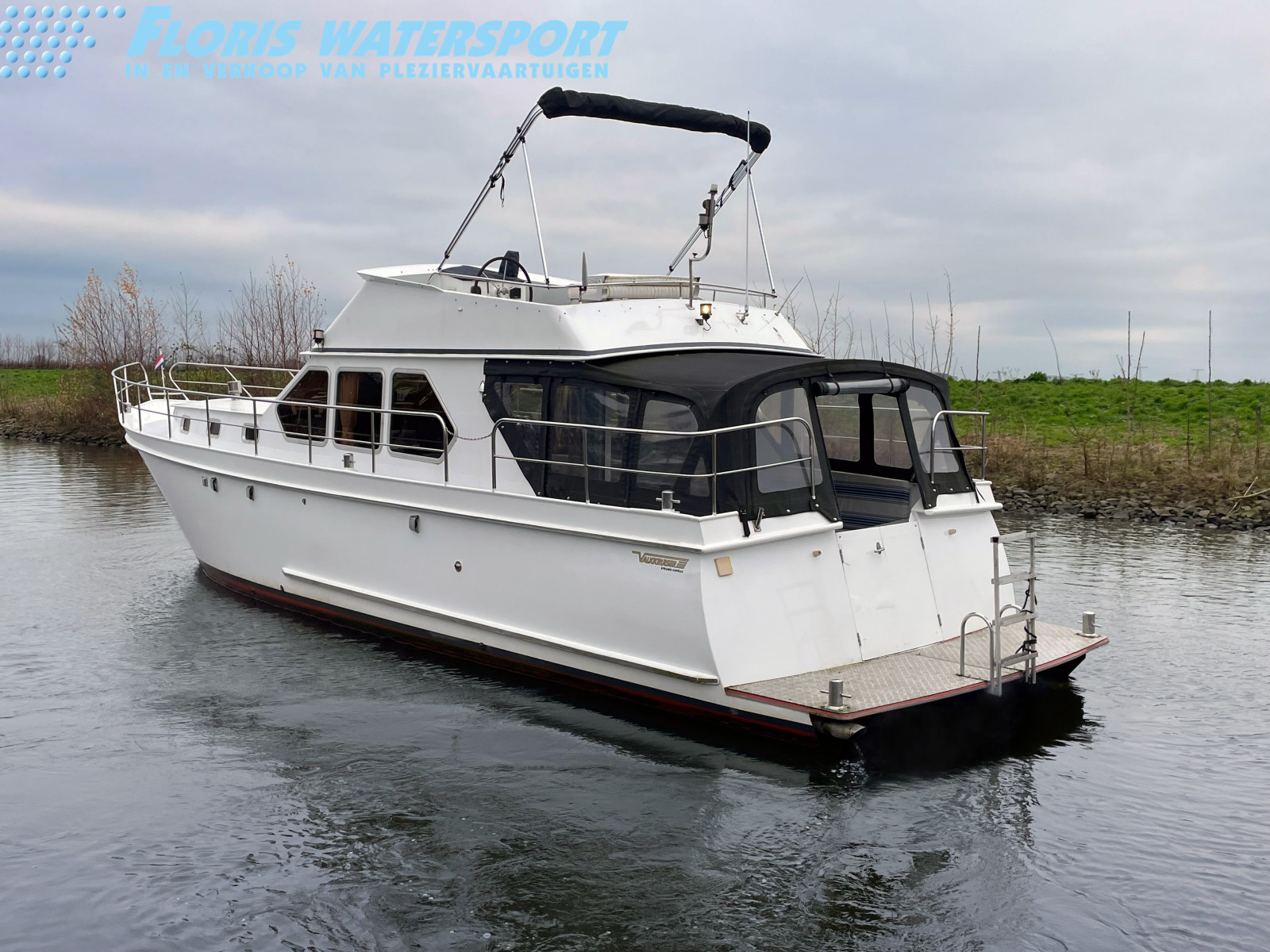 foto: 5 Valkkruiser 1200 Flybridge