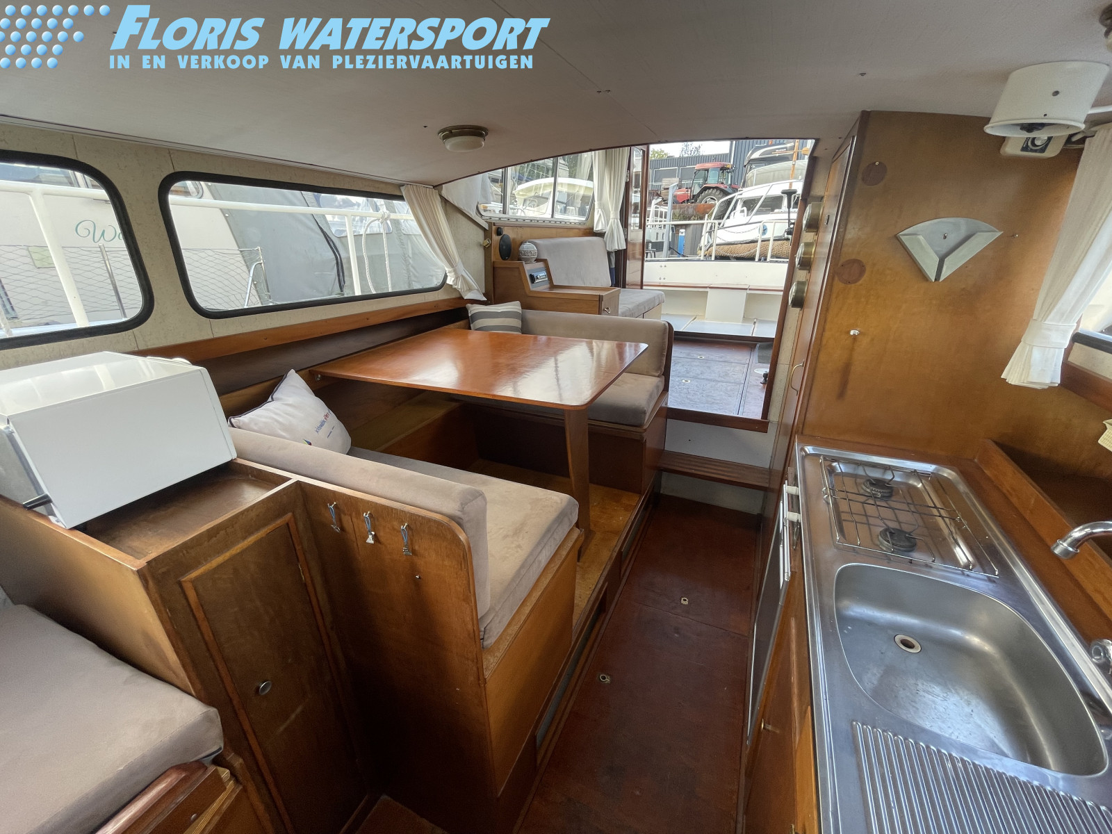 foto: 4 Hooveld 850 Open Cabin
