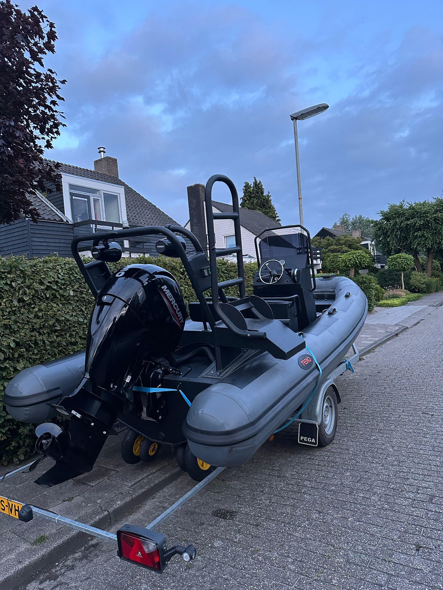 foto: 6 Trend 600 ALU