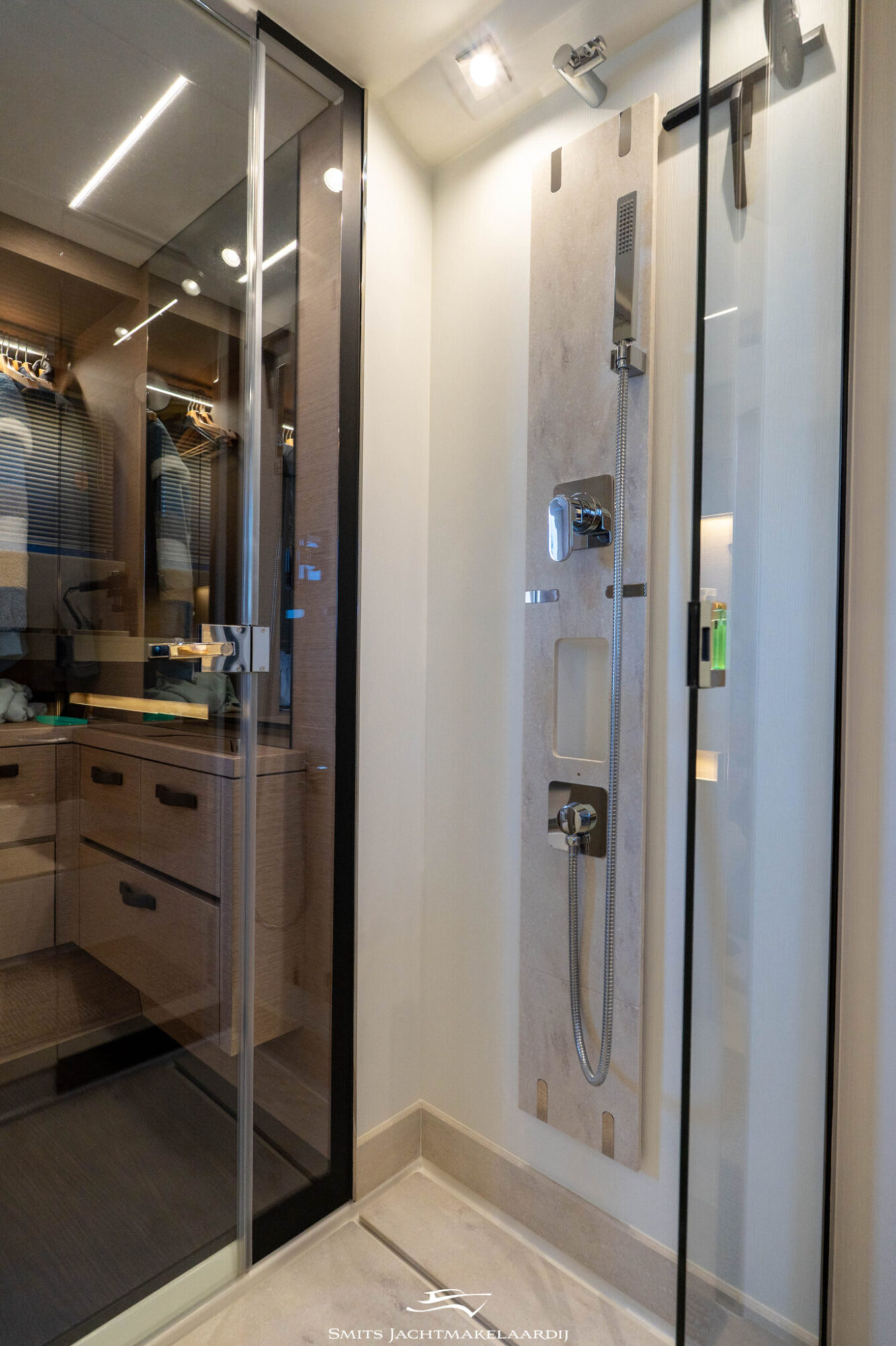 foto: 11 Prestige Prestige 590 Flybridge