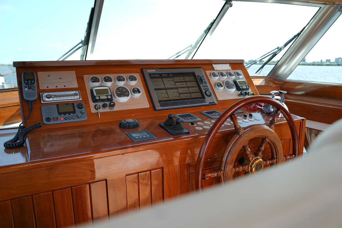 foto: 9 Super Van Craft 14.80 Cabrio