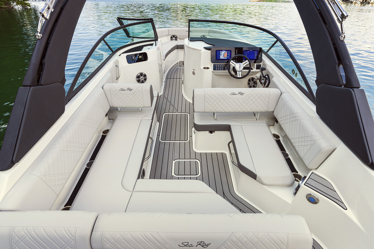 foto: 5 Sea Ray SDX 250  