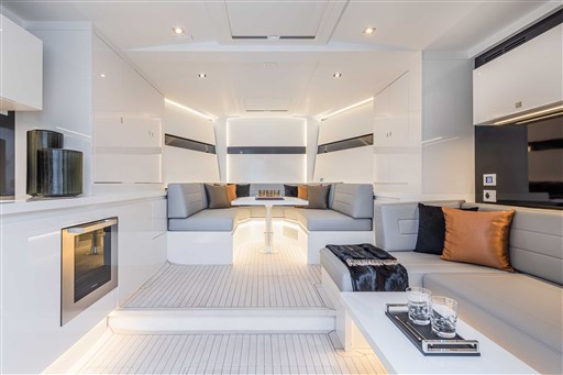 foto: 6 Vandutch 56 - New