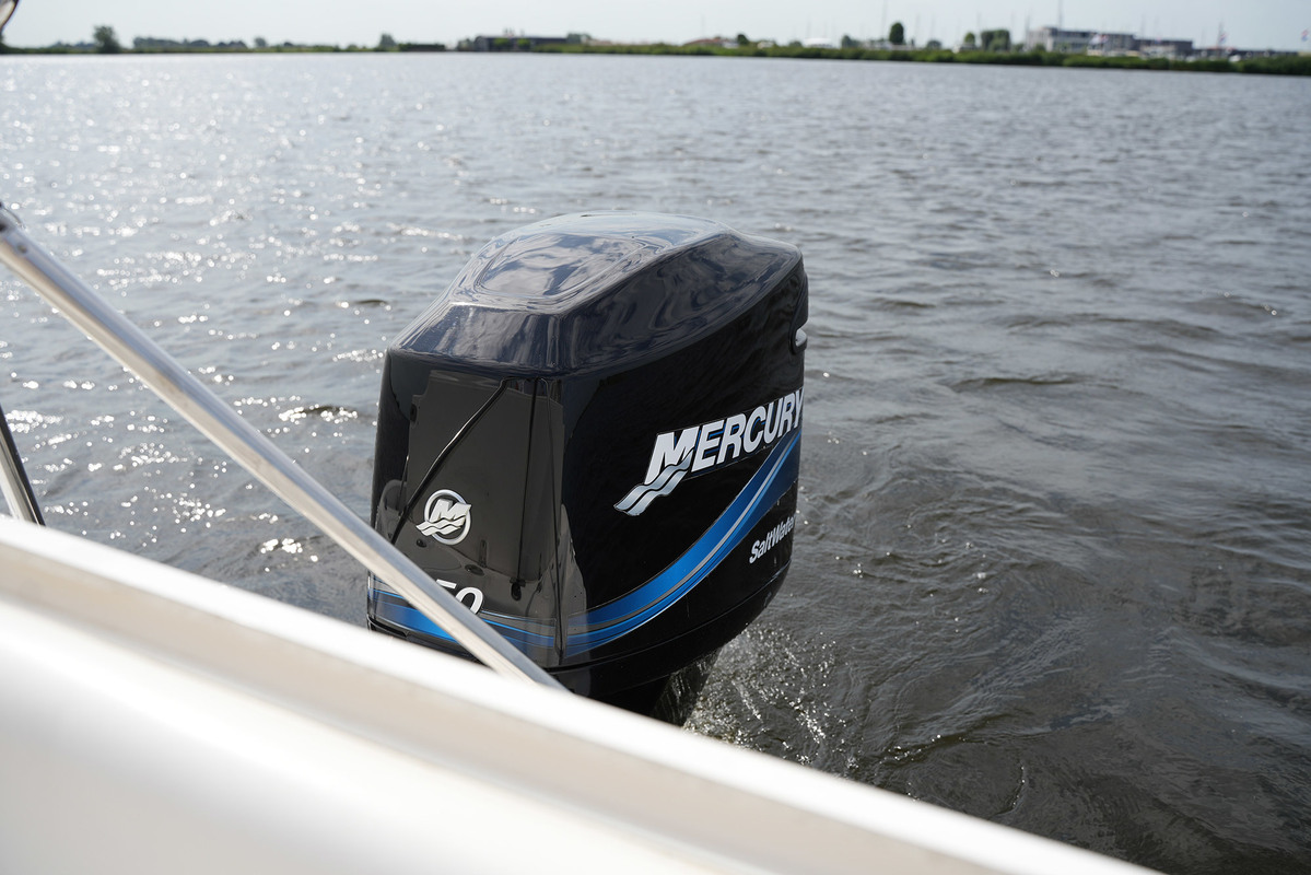 foto: 9 Boston Whaler 180 Dauntless