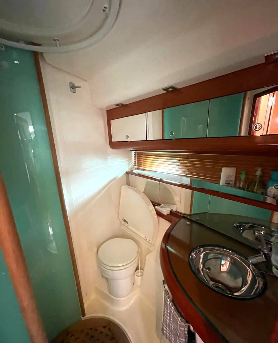 foto: 6 Prestige 50 fly