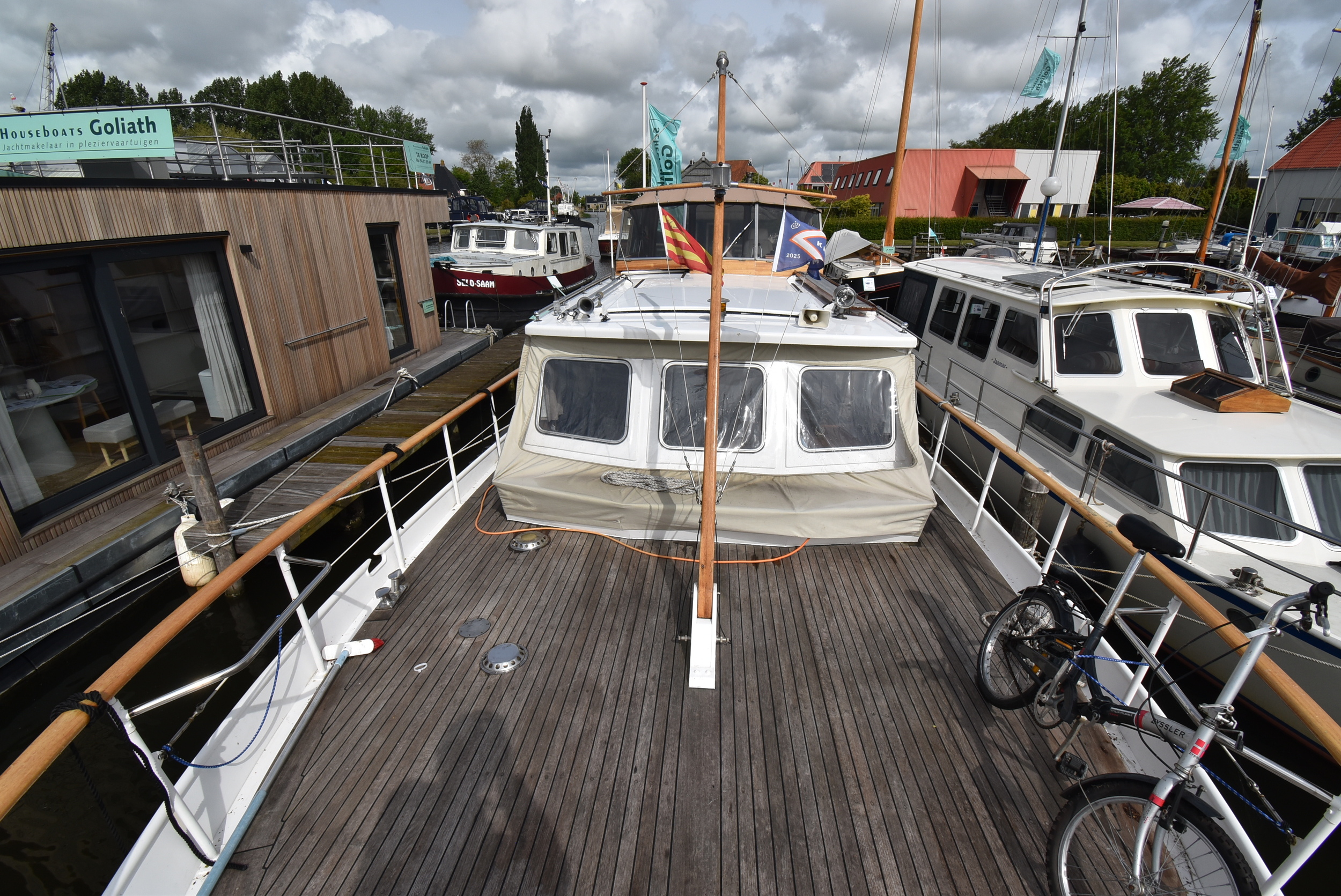foto: 7 Super Van Craft 1350