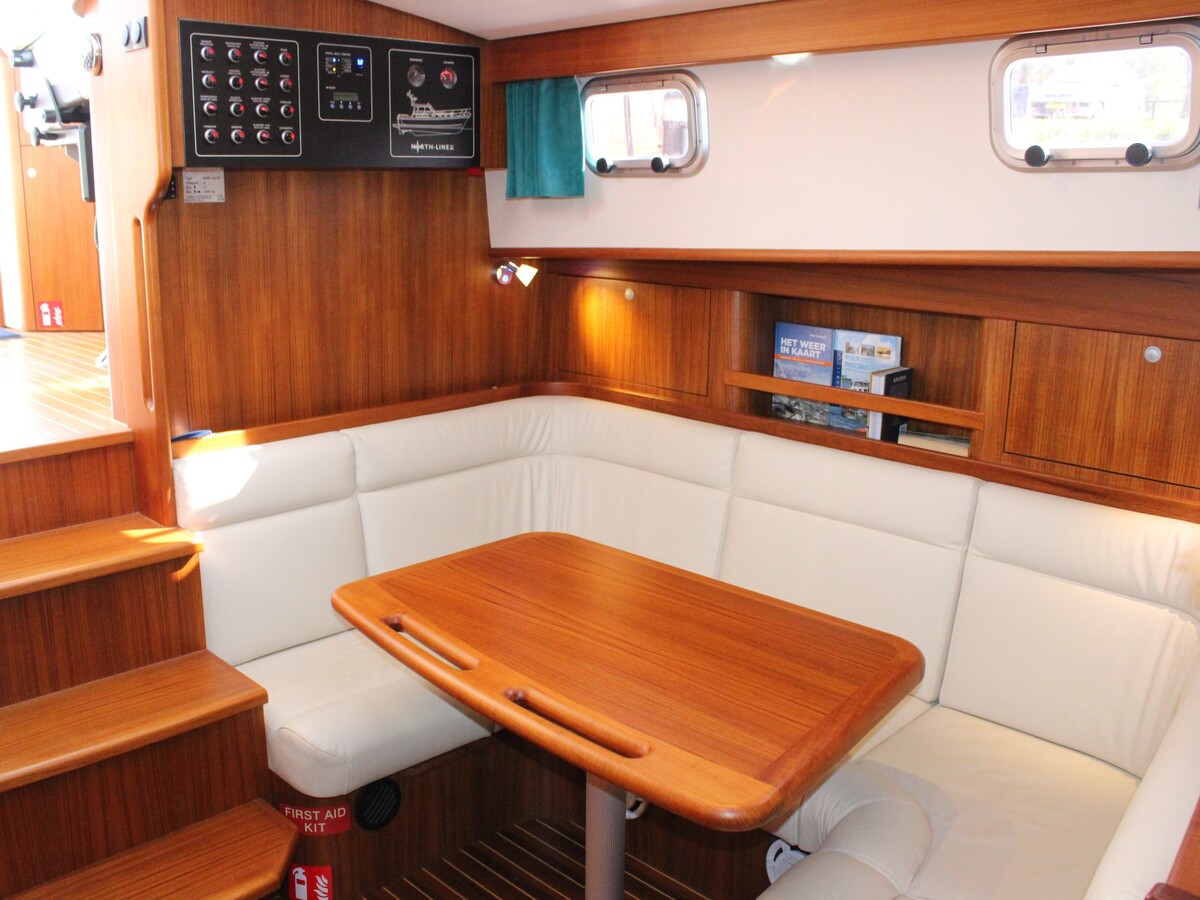 foto: 8 North-Line 37 Wheelhouse