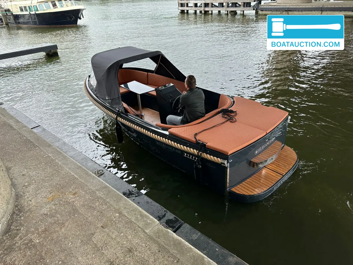 foto: 4 Waterdream Elegance 600