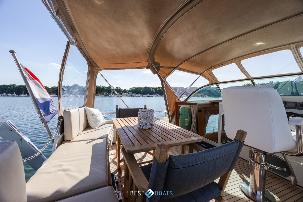 foto: 5 Linssen Grand Sturdy 380 AC