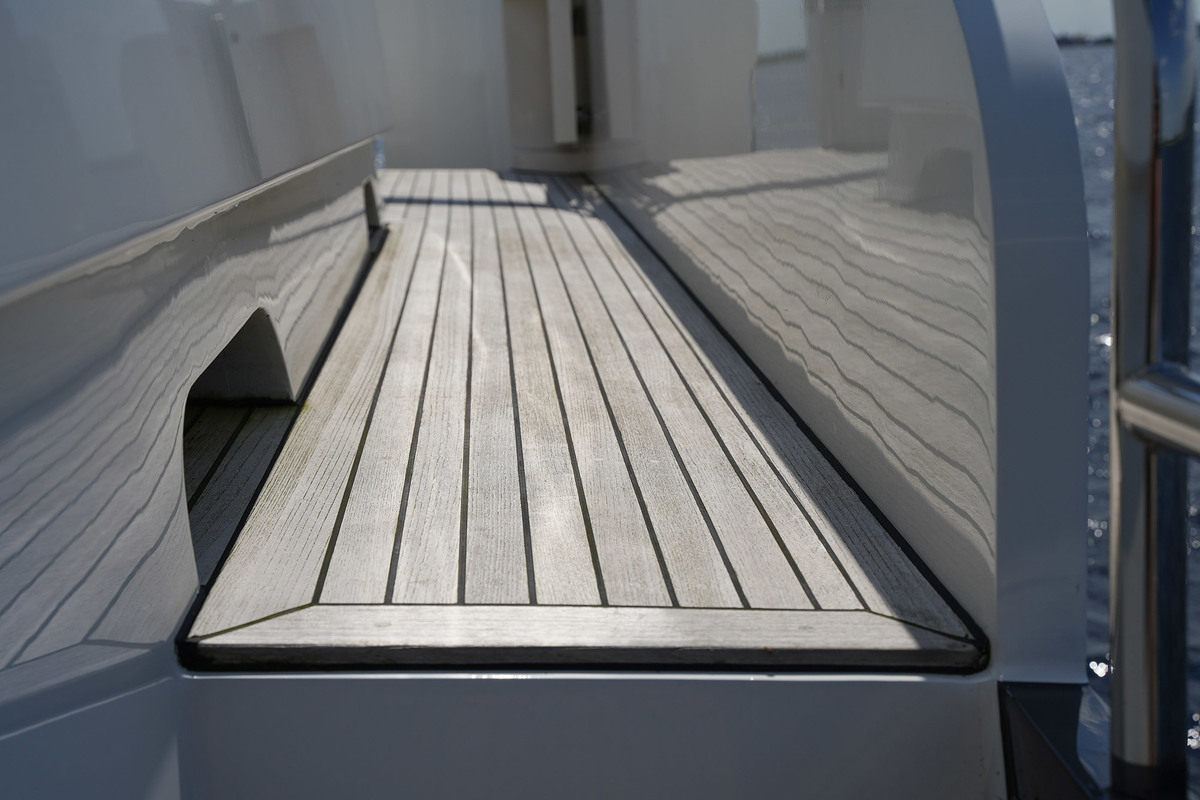 foto: 8 Linssen Grand Sturdy 500 Variotop Mark II