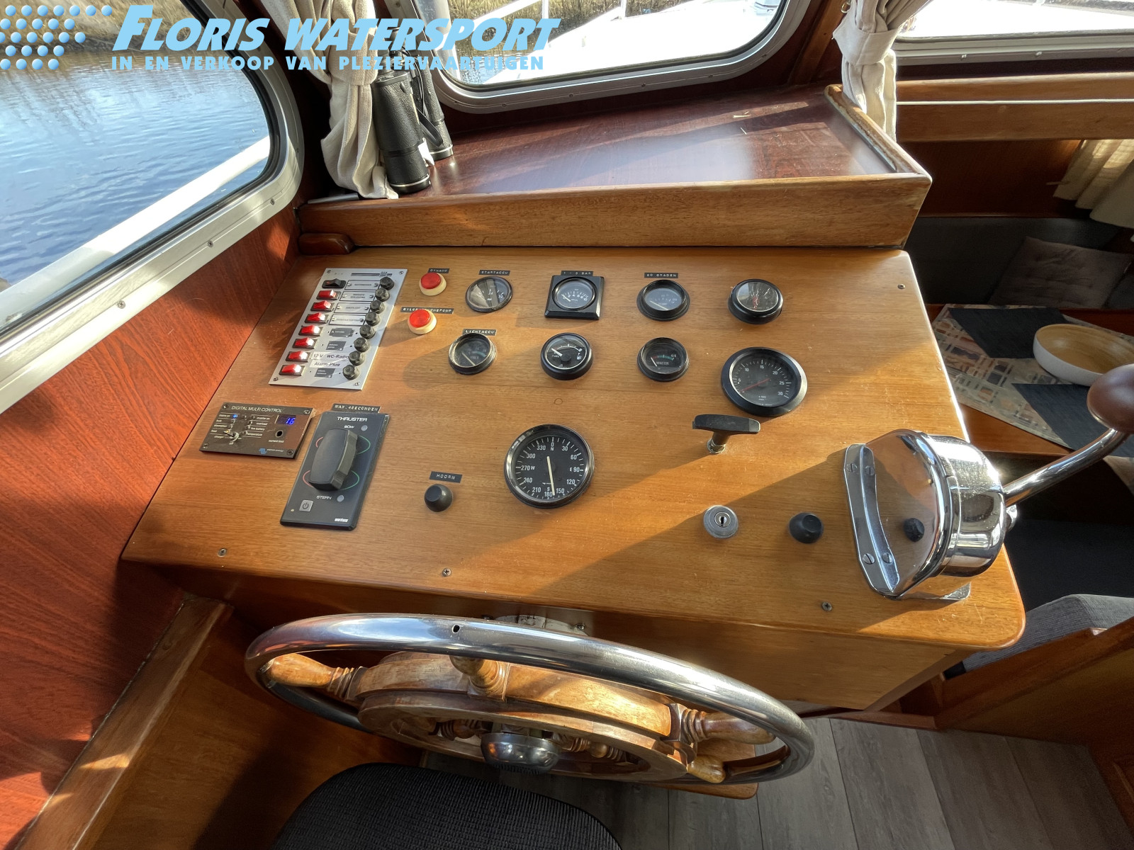 foto: 5 Blauwe Hand kruiser 1140 GSAK