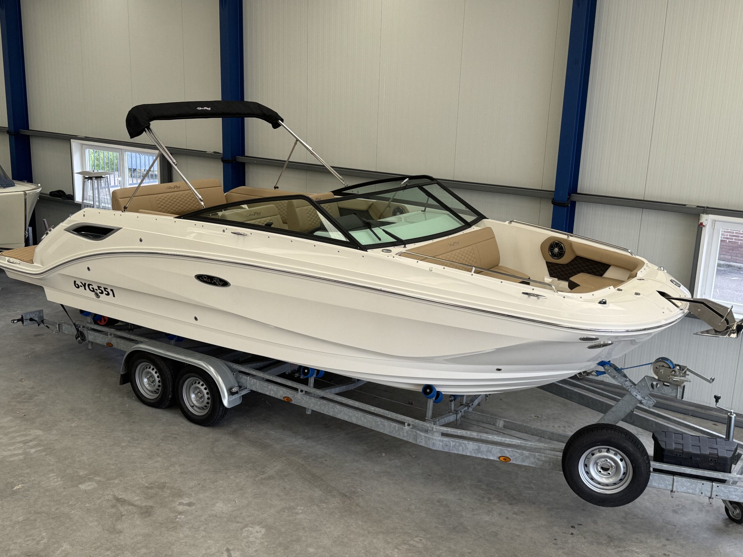 foto: 5 Sea Ray SDX 250