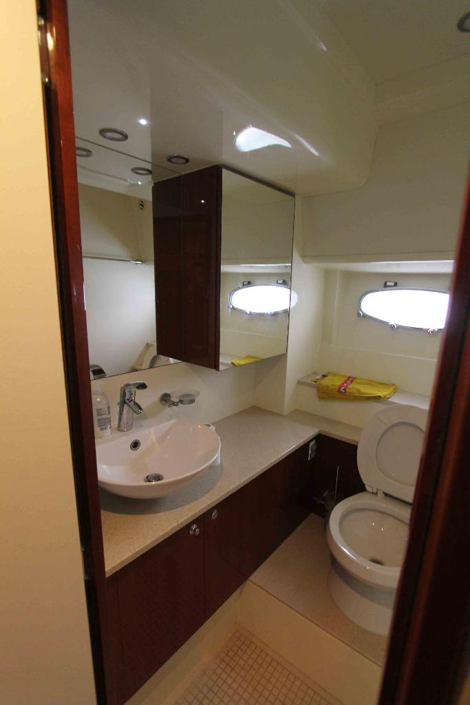 foto: 5 Sealine  T50